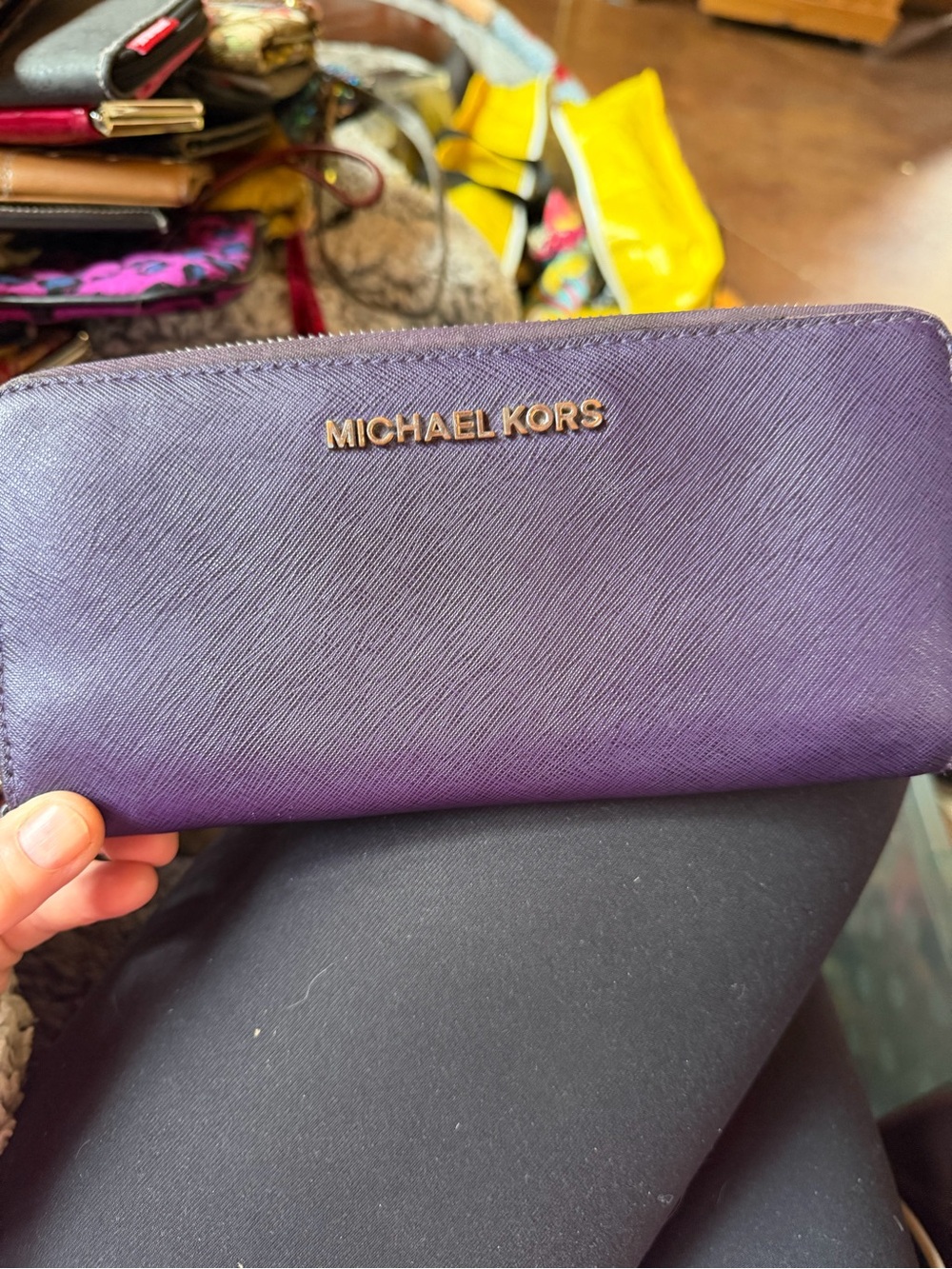 Michael Kors Jet Set Travel Continental Wallet Purple